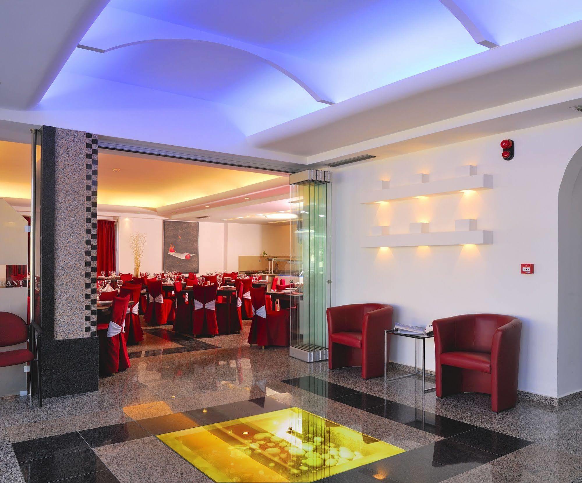 Kolymbia Bay Art Boutique Hotel - Adults Only ภายนอก รูปภาพ