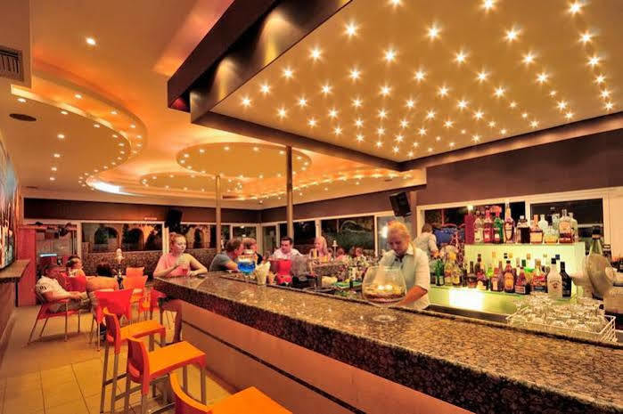 Kolymbia Bay Art Boutique Hotel - Adults Only ภายนอก รูปภาพ